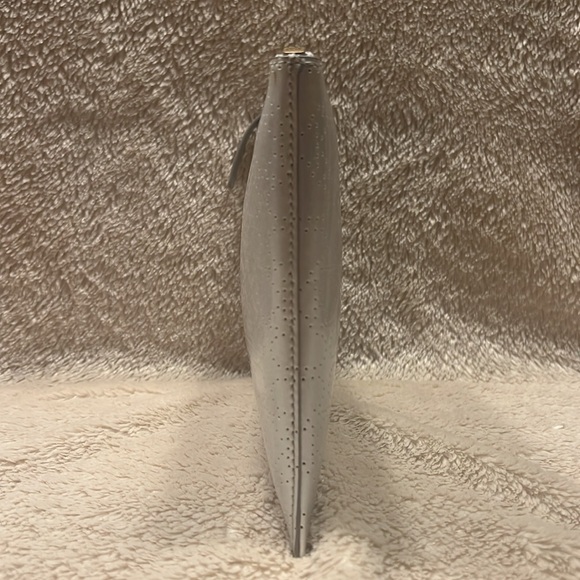 KATE SPADE Little Shiloh Silver Zippered Pouch from Beale Street Collection - Picture 9 of 12